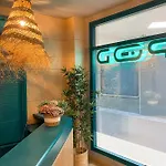 The Pod Blasco بيت شباب *