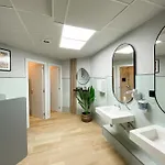 بيت شباب The Pod Blasco *
