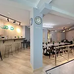 بيت شباب The Pod Blasco *