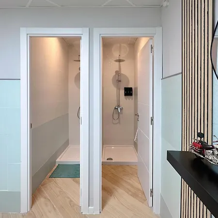 אכסניה The Pod Blasco ולנסיה